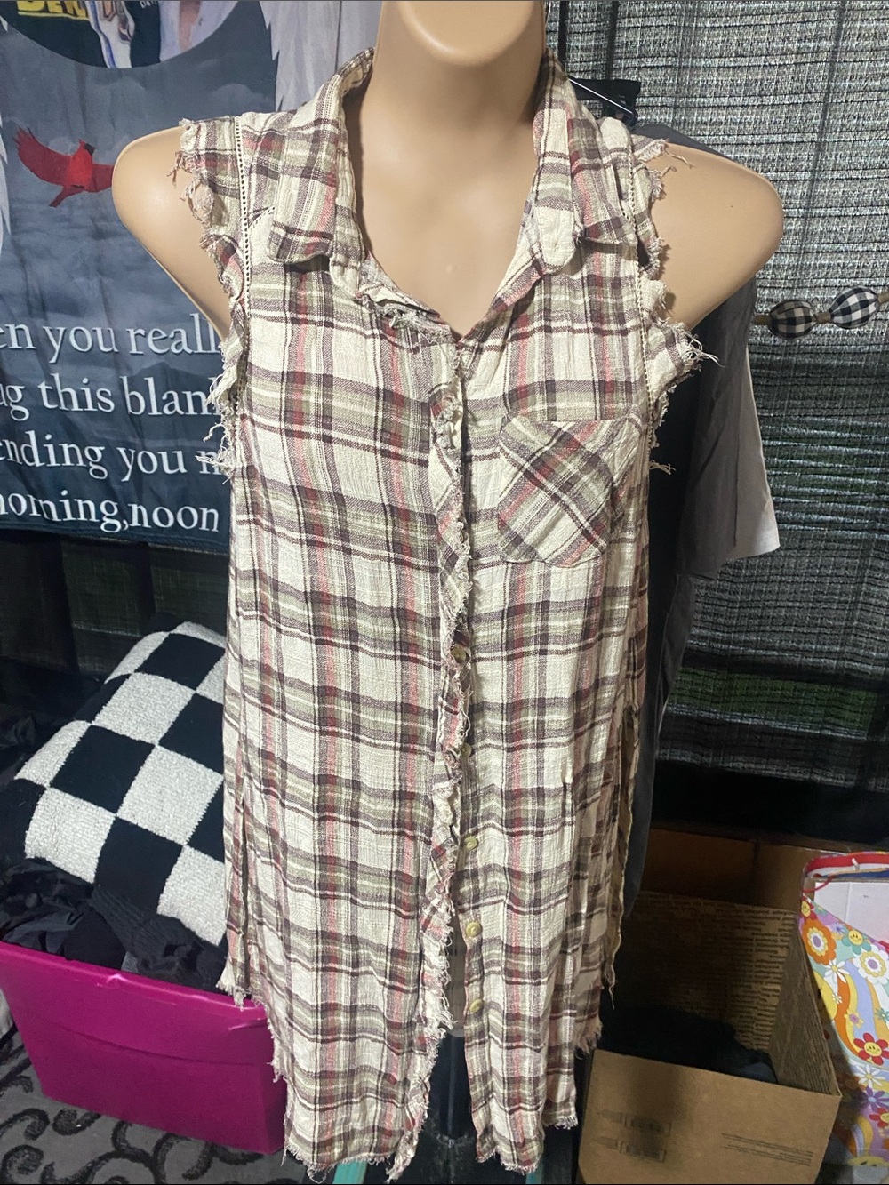 Sleeveless Plaid Button-Front Tunic Top in Cream and Burgundy